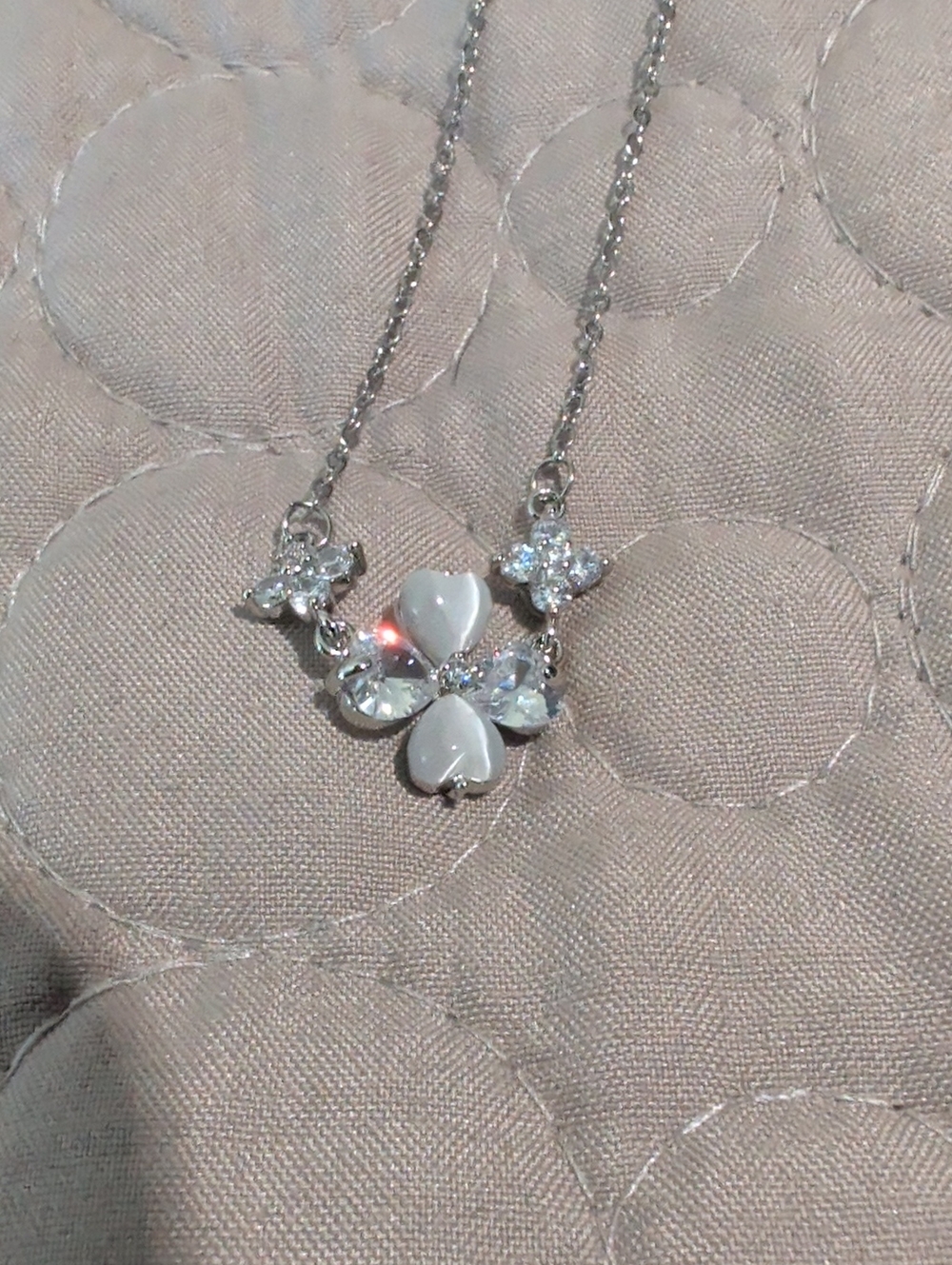 Elegant Sterling Silver White Heart & Moissanite DiamondNecklace Women's Jewelry